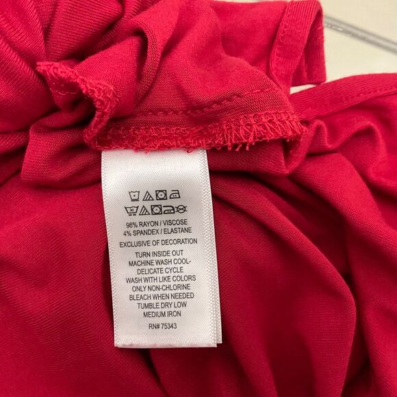 Tahari Top Womens Size 2X Red Pullover Tunic V- Neck side slits 3/4 Sleeve - Picture 4 of 9